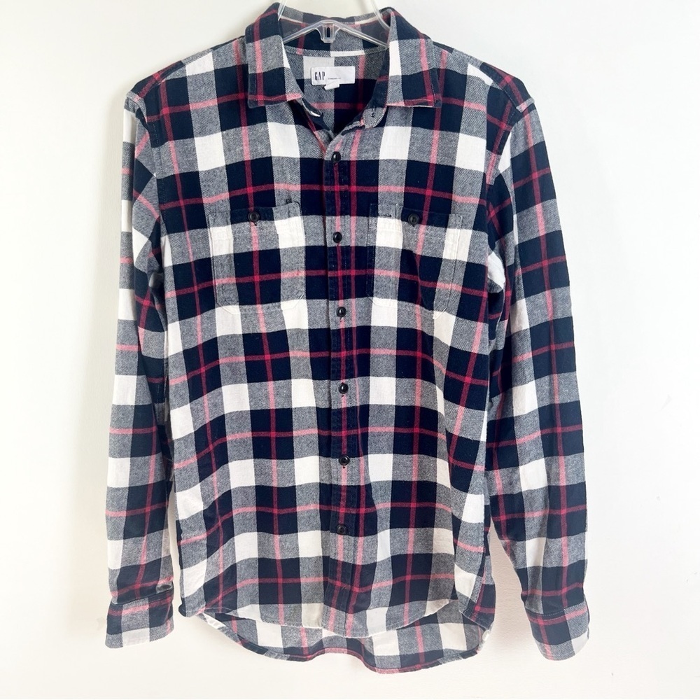 GAP Women’s Plaid Cotton Flannel Shirt Button Down Navy Blue Red Cabincore Small - Picture 9 of 9